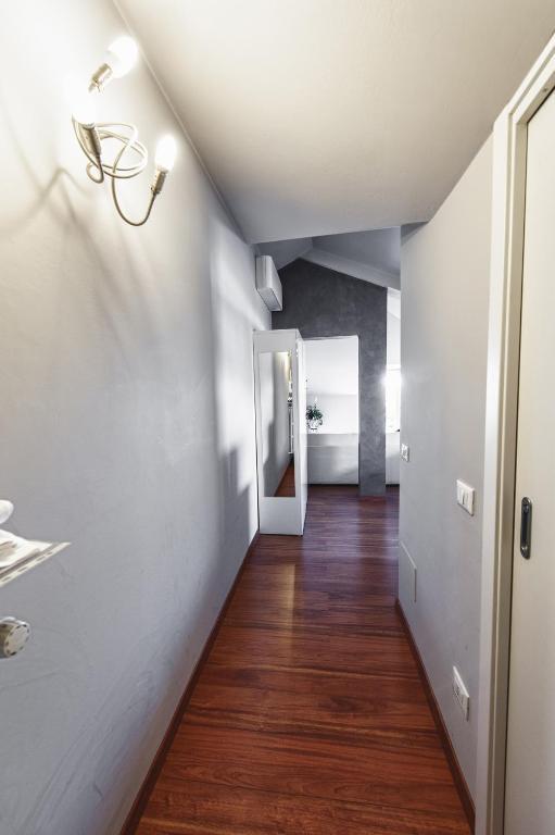 Cute & Cozy Terrace Apartment Bergamo Phòng bức ảnh