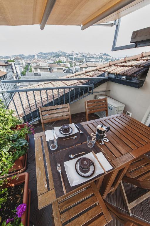Cute & Cozy Terrace Apartment Bergamo Phòng bức ảnh